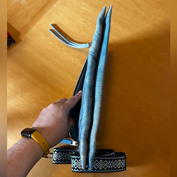 Vince Camuto Wahyn Denim Women's Bag EUC (with a new guitar strap added) - Picture 4 of 6